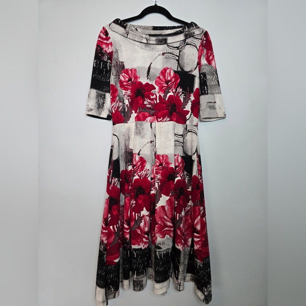 VINTAGE MARALLIS COLLECTION DRESS